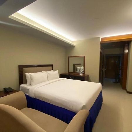 Hotel Fountain ธากา ภายนอก รูปภาพ